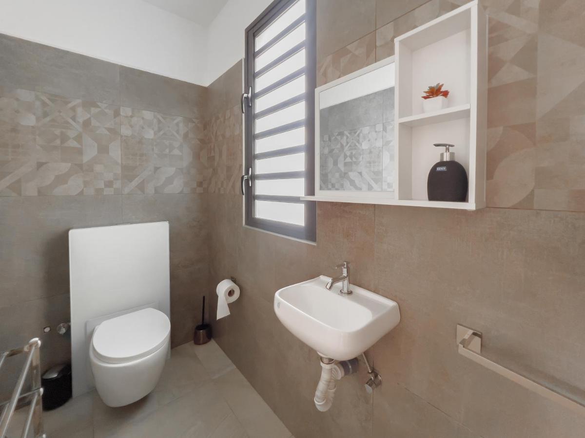 Residence Celestial - Premium 3 Bedrooms Villa With Volcanic Stone Pool Grand-Baie Exterior photo
